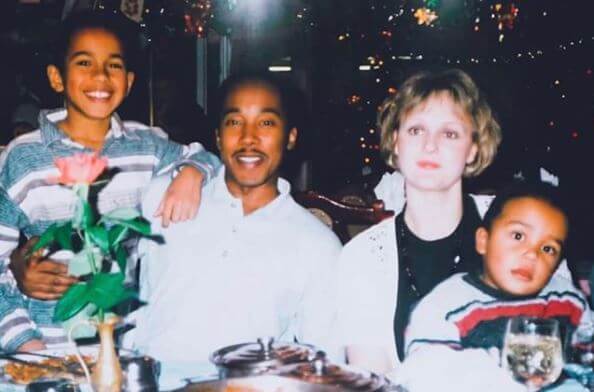 Samantha Lockhart's half-brother, Lewis Hamilton, with his family.